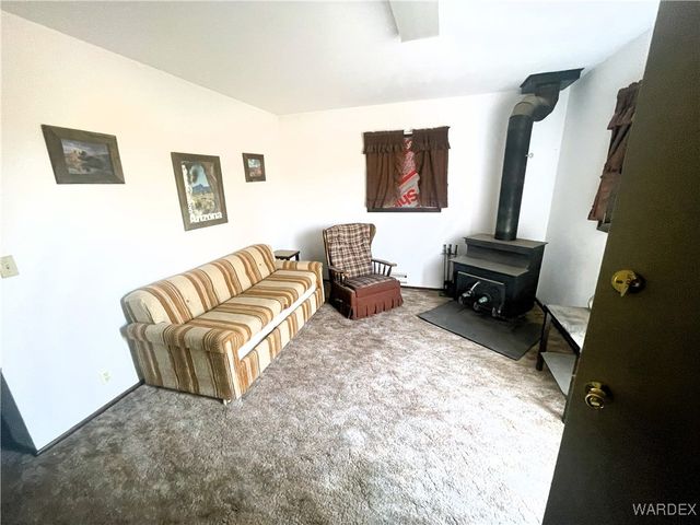 18500 N Pueblo Road, Dolan Springs, AZ 86441