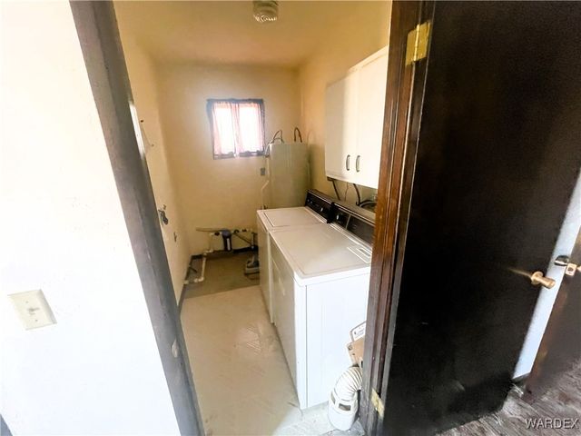 18500 N Pueblo Road, Dolan Springs, AZ 86441