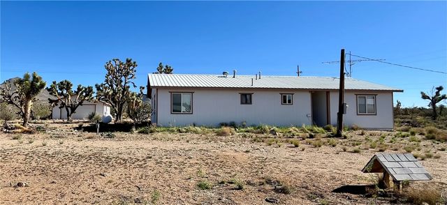 18500 N Pueblo Road, Dolan Springs, AZ 86441