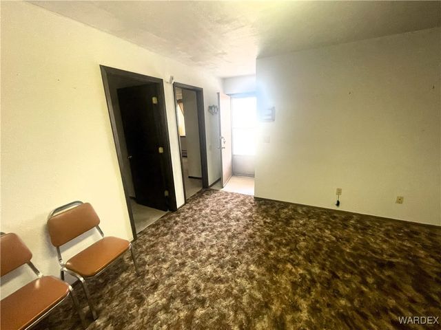 18500 N Pueblo Road, Dolan Springs, AZ 86441