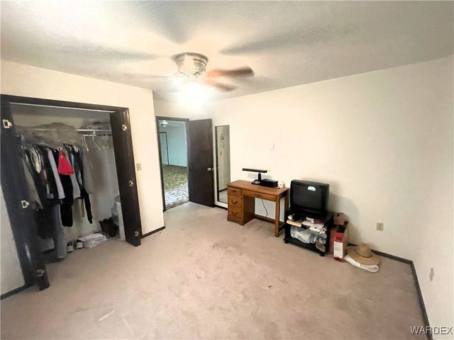 18500 N Pueblo Road, Dolan Springs, AZ 86441