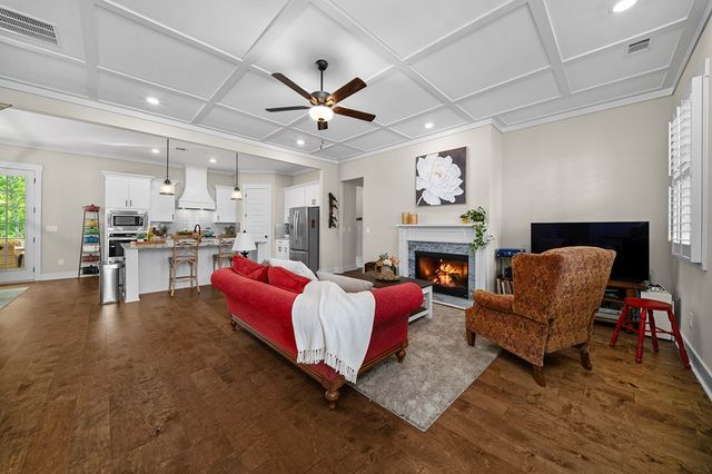 392 London Road, Ball Ground, GA 30107