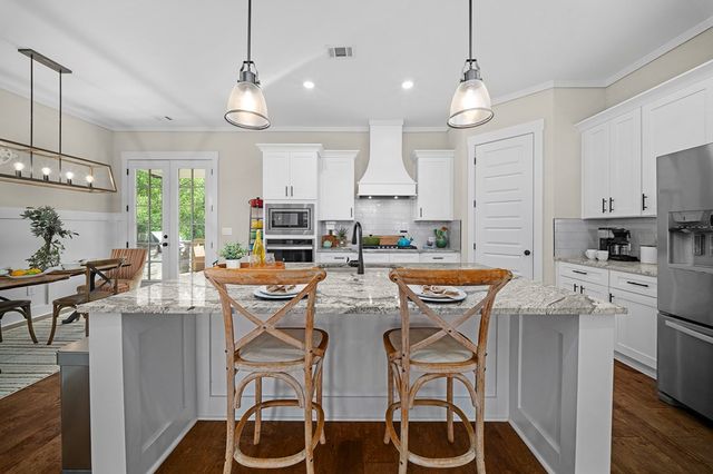 392 London Road, Ball Ground, GA 30107