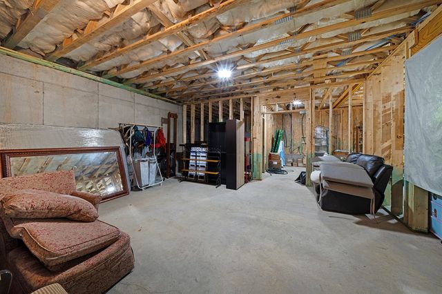 392 London Road, Ball Ground, GA 30107