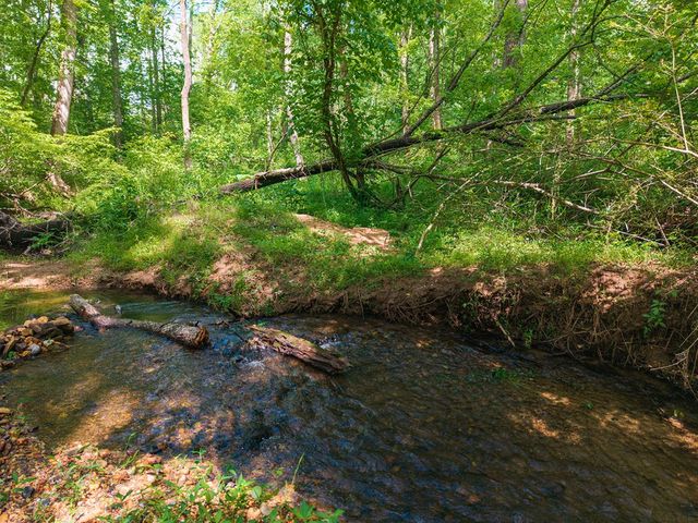 392 London Road, Ball Ground, GA 30107