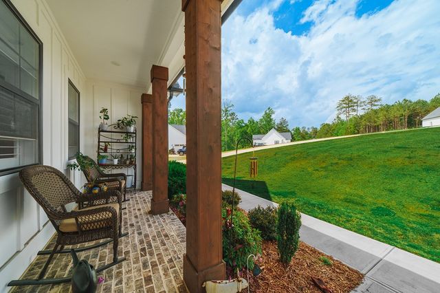 392 London Road, Ball Ground, GA 30107