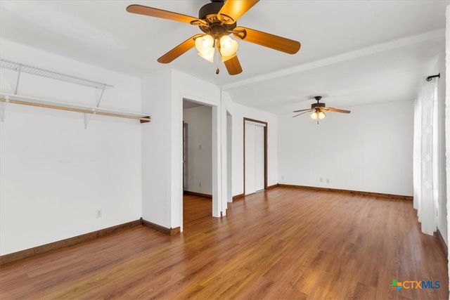 1102 S 5th Street, Copperas Cove, TX 76522