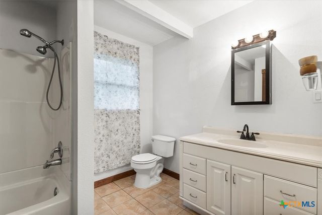 1102 S 5th Street, Copperas Cove, TX 76522