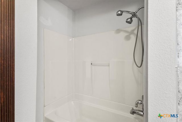 1102 S 5th Street, Copperas Cove, TX 76522