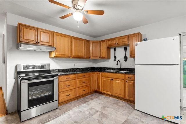 1102 S 5th Street, Copperas Cove, TX 76522