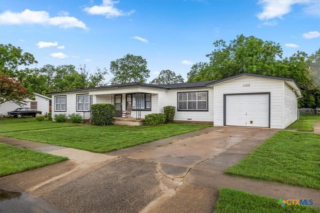 1102 S 5th Street, Copperas Cove, TX 76522