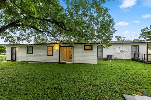 1102 S 5th Street, Copperas Cove, TX 76522