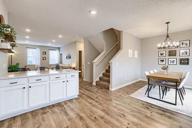 1668 Windigo Lane, Shakopee, MN 55379