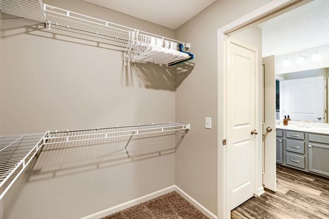 1668 Windigo Lane, Shakopee, MN 55379