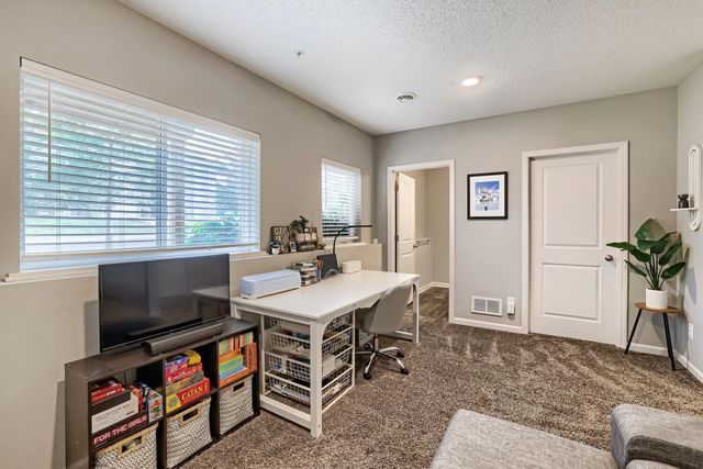 1668 Windigo Lane, Shakopee, MN 55379