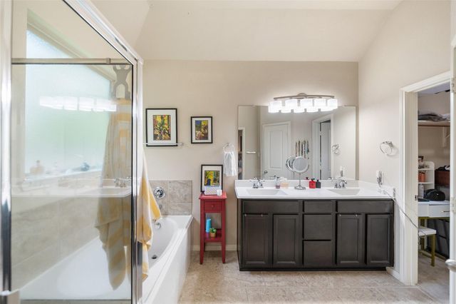 1940 Honey Laurel Drive, Conroe, TX 77304