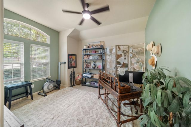 1940 Honey Laurel Drive, Conroe, TX 77304