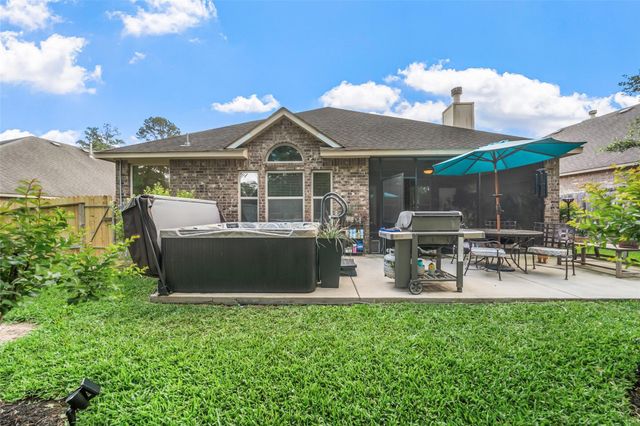 1940 Honey Laurel Drive, Conroe, TX 77304