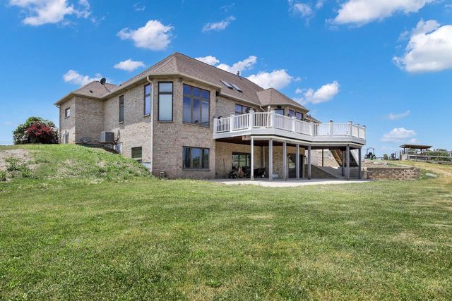 12084 W 7 Mile ROAD, Franksville, WI 53126