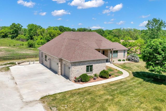 12084 W 7 Mile ROAD, Franksville, WI 53126
