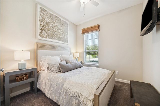 44 Fountain Bend Lane, Richmond, TX 77406