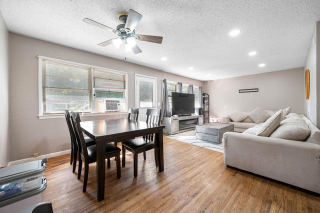 8319 E Indianapolis St, Wichita, KS 67207