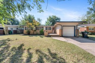 8319 E Indianapolis St, Wichita, KS 67207
