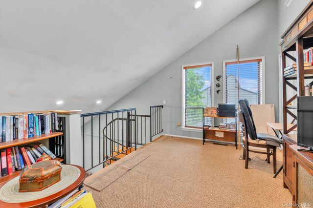 100 Daly Boulevard 1802, Oceanside, NY 11572