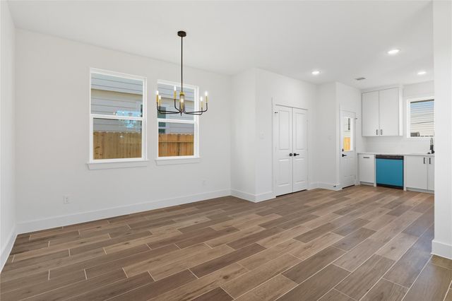 135 S Virginia Avenue, La Porte, TX 77571