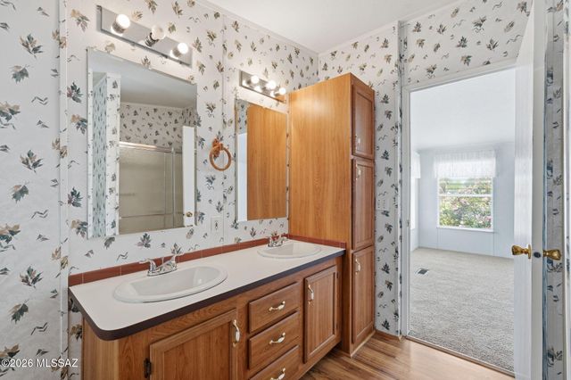 8974 N Valhalla Drive, Tucson, AZ 85743