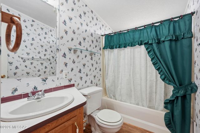 8974 N Valhalla Drive, Tucson, AZ 85743