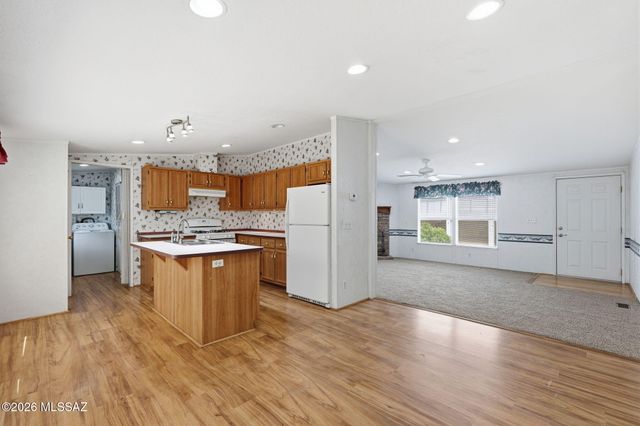 8974 N Valhalla Drive, Tucson, AZ 85743