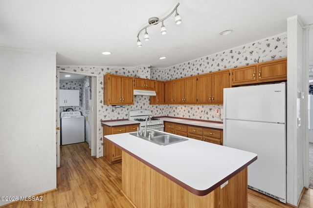 8974 N Valhalla Drive, Tucson, AZ 85743