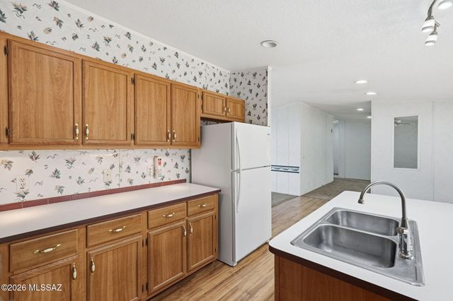 8974 N Valhalla Drive, Tucson, AZ 85743