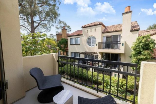909 Muirfield Drive, Newport Beach, CA 92660