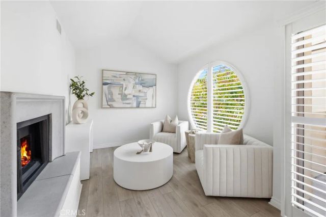 909 Muirfield Drive, Newport Beach, CA 92660
