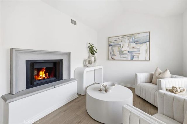 909 Muirfield Drive, Newport Beach, CA 92660