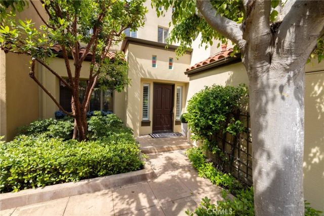 909 Muirfield Drive, Newport Beach, CA 92660