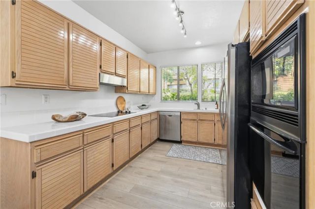 909 Muirfield Drive, Newport Beach, CA 92660