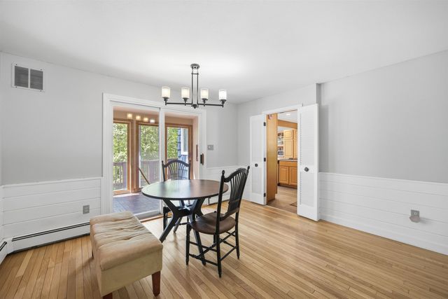 5 Pinecrest Circle, Bedford, NH 03110