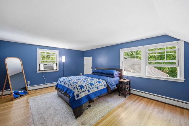 5 Pinecrest Circle, Bedford, NH 03110
