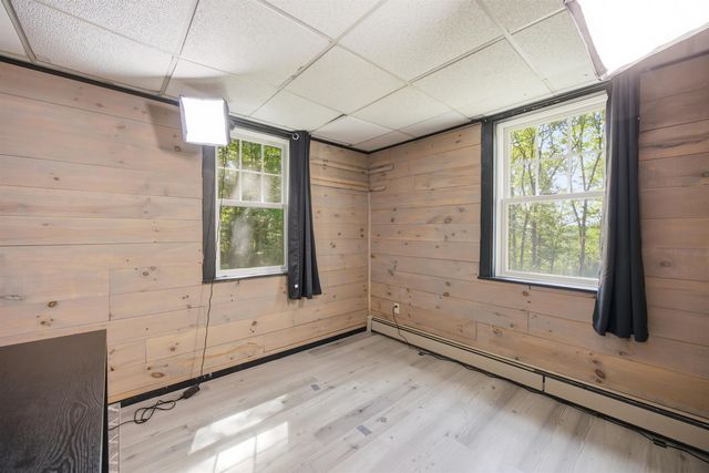 5 Pinecrest Circle, Bedford, NH 03110