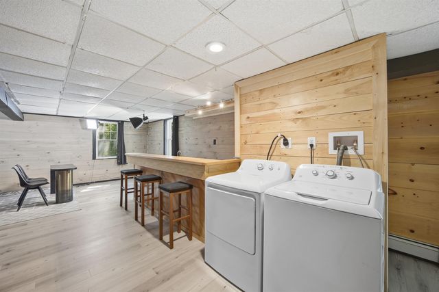 5 Pinecrest Circle, Bedford, NH 03110