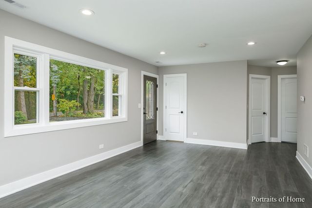 1828 Idlewild Lane, Homewood, IL 60430