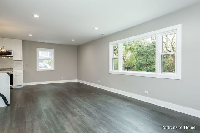 1828 Idlewild Lane, Homewood, IL 60430