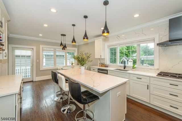 202 Watchung Ave, Montclair Twp., NJ 07043