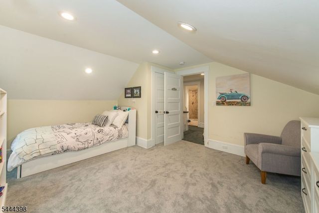 202 Watchung Ave, Montclair Twp., NJ 07043