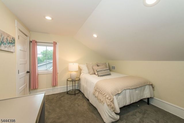 202 Watchung Ave, Montclair Twp., NJ 07043