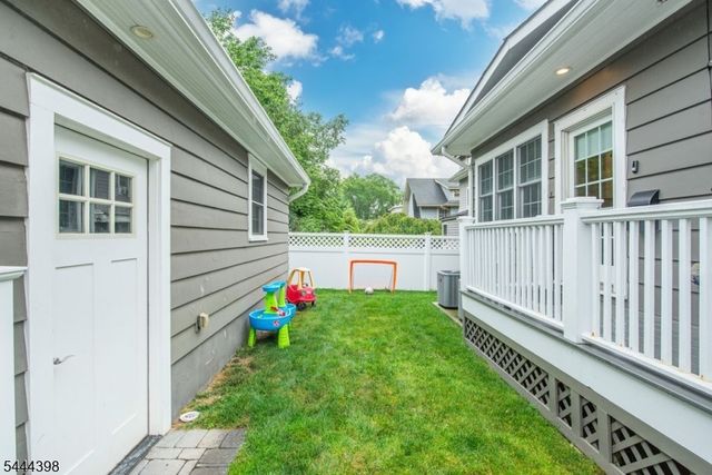 202 Watchung Ave, Montclair Twp., NJ 07043