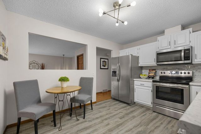 17160 Hershey Court, Lakeville, MN 55044